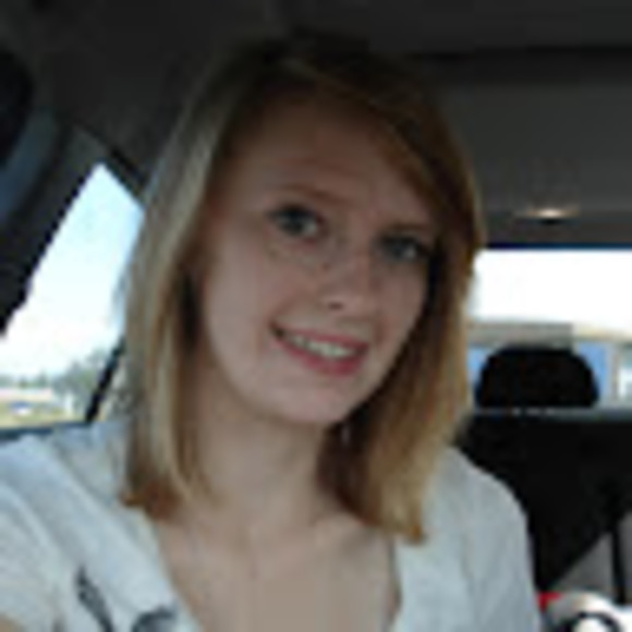 Meet your Posher, Kelsey - Picture 3 of 8